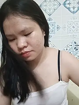 Snapshot of Seraphinahh chatting on 28, 6, 2026 Seraphinahh online show from 28, 6, 2026