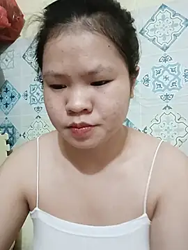 Snapshot of Seraphinahh chatting on 8, 7, 2026 Seraphinahh online show from 8, 7, 2026