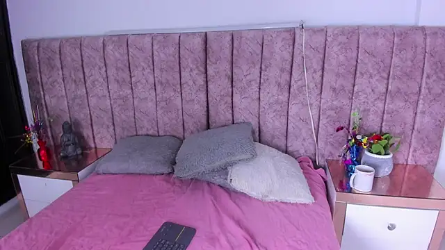 Snapshot of Dahlia_rossee chatting on 16, 6, 2026 Dahlia rossee online show from 16, 6, 2026