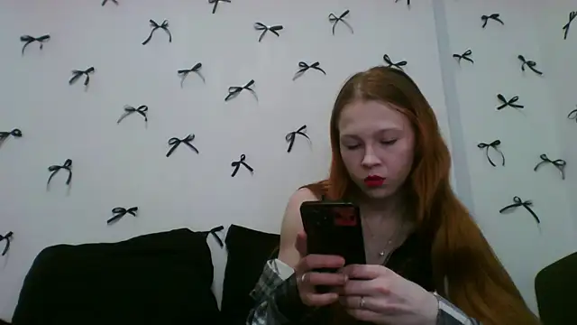 WhispersOfNight online show from 22, 4, 2026