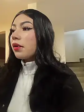 Emiily  Evans online show from 14, 4, 2026