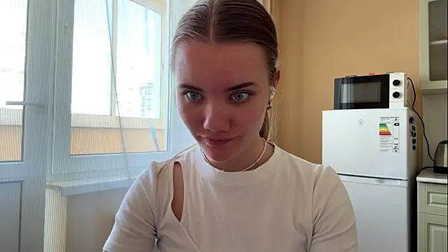 doana bebriti online show from 20, 5, 2026