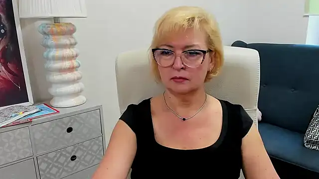 luna xfantasy online show from 1, 6, 2026