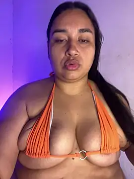 Snapshot of Cotton_angel chatting on 5, 7, 2026 Cotton angel online show from 5, 7, 2026