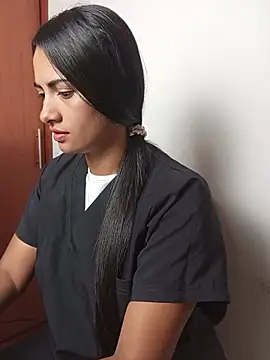 DaniellaGiraldo online show from 13, 5, 2026