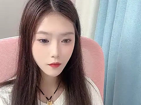 Snapshot of Lvybaby chatting on 15, 4, 2026 Lvybaby online show from 15, 4, 2026