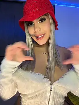 Tyra malkovaa online show from 27, 5, 2026