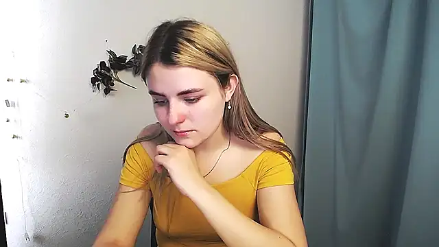  shy sabrina   online show from 20, 5, 2026