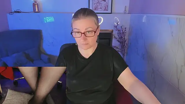 Alexandra Kind online show from 3, 5, 2026