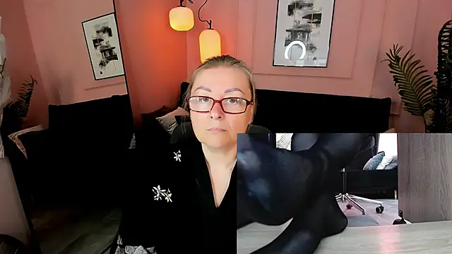 Alexandra Kind online show from 5, 6, 2026