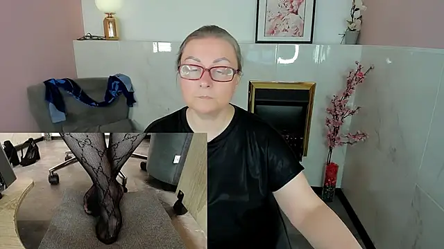 Alexandra Kind online show from 10, 6, 2026