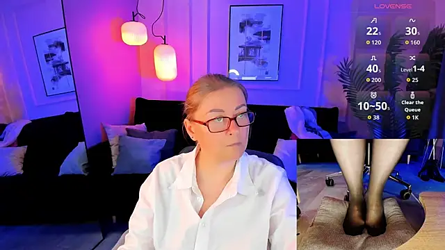 Alexandra Kind online show from 20, 6, 2026
