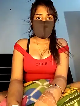 HotShanayaXO online show from 17, 4, 2026