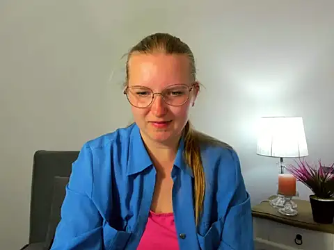 RoseTeacherX online show from 30, 4, 2026