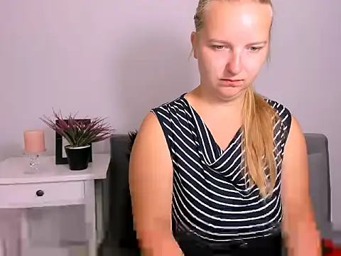 RoseTeacherX online show from 20, 7, 2026