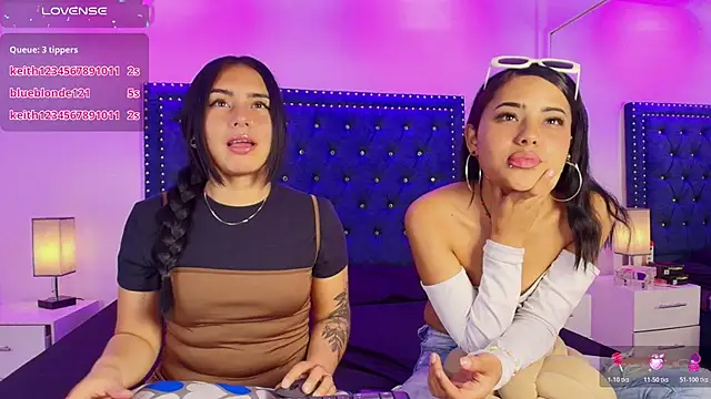 Serena and zoe online show from 24, 4, 2026