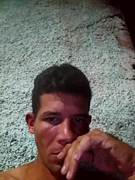 Snapshot of kristo_boy_perfec chatting on 16, 4, 2026 kristo boy perfec online show from 16, 4, 2026