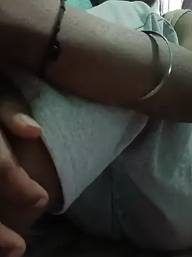 Snapshot of Ishu__Lovee chatting on 15, 4, 2026 Ishu Lovee online show from 15, 4, 2026