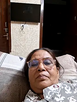 Snapshot of Shalini3456 chatting on 20, 4, 2026 Shalini3456 online show from 20, 4, 2026