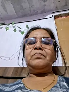 Snapshot of Shalini3456 chatting on 24, 4, 2026 Shalini3456 online show from 24, 4, 2026