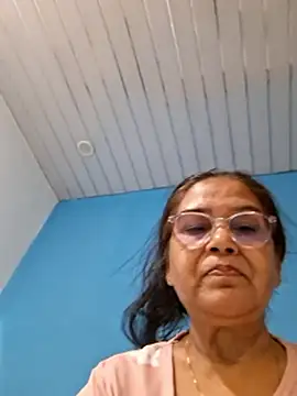 Snapshot of Shalini3456 chatting on 9, 5, 2026 Shalini3456 online show from 9, 5, 2026