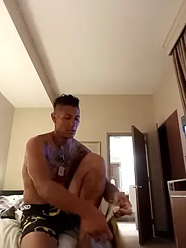 Snapshot of Daddyb00m chatting on 15, 4, 2026 Daddyb00m online show from 15, 4, 2026