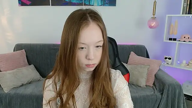 Snapshot of AdeleLang chatting on 30, 4, 2026 AdeleLang online show from 30, 4, 2026