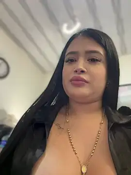 Snapshot of Sara_fun chatting on 18, 3, 2025 Sara fun online show from 18, 3, 2025