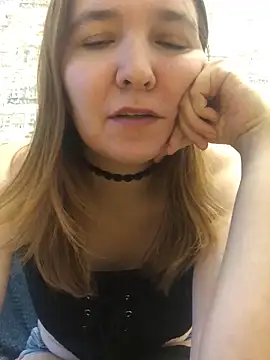 Snapshot of Chill_Babe chatting on 16, 4, 2026 Chill Babe online show from 16, 4, 2026