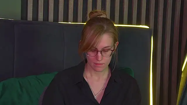 GraceHudsons online show from 25, 4, 2026
