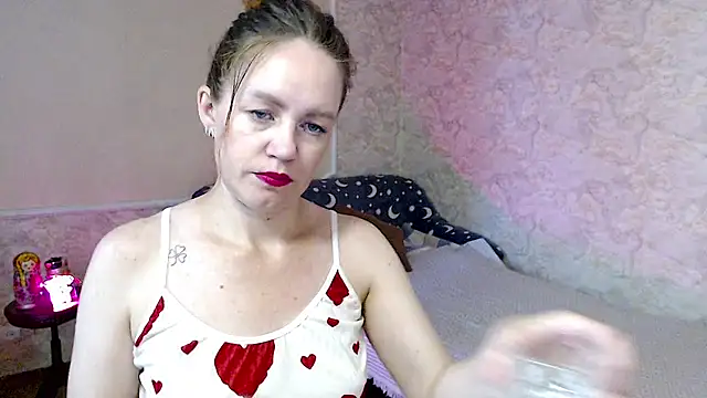 Snapshot of Fern_Lust chatting on 12, 7, 2026 Fern Lust online show from 12, 7, 2026