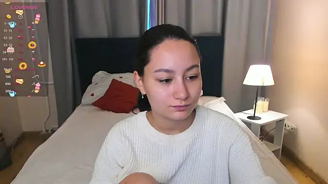 Snapshot of AndreaJohnsons chatting on 6, 7, 2026 AndreaJohnsons online show from 6, 7, 2026
