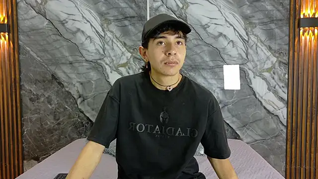 Snapshot of NoahWalker__ chatting on 8, 5, 2026 NoahWalker online show from 8, 5, 2026