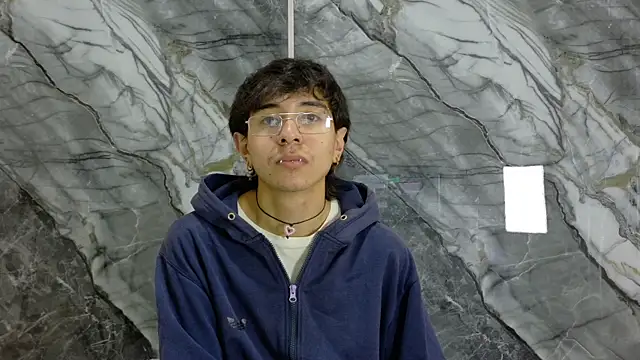 Snapshot of NoahWalker__ chatting on 12, 5, 2026 NoahWalker online show from 12, 5, 2026