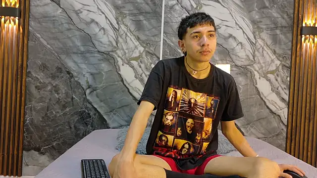 Snapshot of NoahWalker__ chatting on 31, 5, 2026 NoahWalker online show from 31, 5, 2026