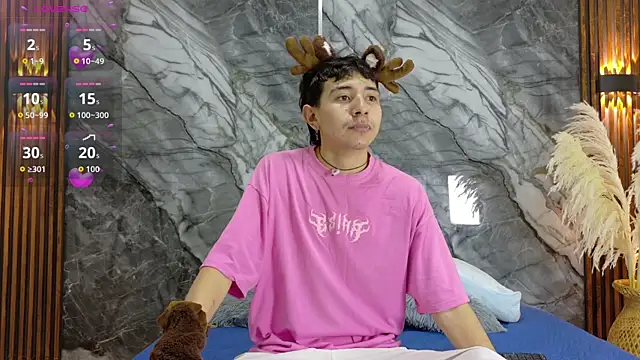 Snapshot of NoahWalker__ chatting on 24, 6, 2026 NoahWalker online show from 24, 6, 2026