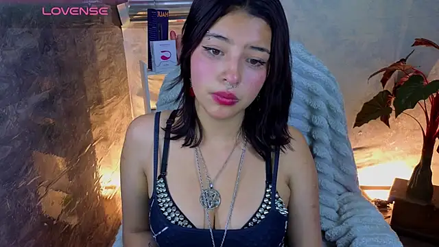 lsa dolly nyx online show from 6, 6, 2026