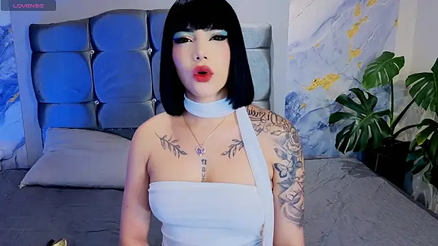 Angel Medussa online show from 2, 6, 2026