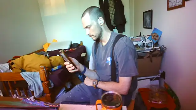 JohnnyMoves online show from 8, 6, 2026