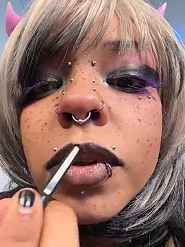 nerdyhotgoth online show from 24, 5, 2026