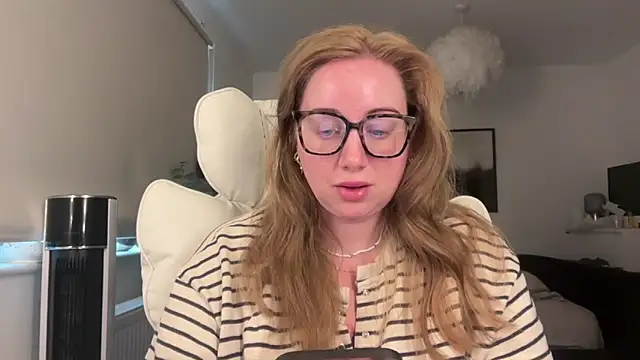 arielsweetieee online show from 18, 5, 2026