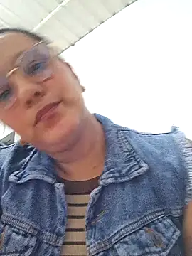 Snapshot of Samanta-42 chatting on 25, 4, 2026 Samanta-42 online show from 25, 4, 2026