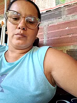 Snapshot of Samanta-42 chatting on 8, 5, 2026 Samanta-42 online show from 8, 5, 2026