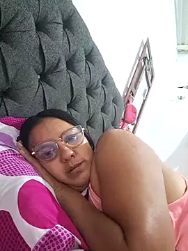 Snapshot of Samanta-42 chatting on 15, 5, 2026 Samanta-42 online show from 15, 5, 2026