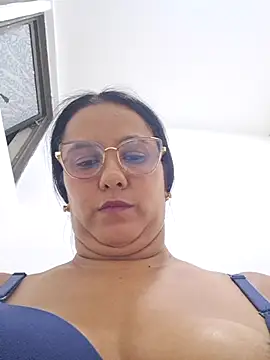 Snapshot of Samanta-42 chatting on 18, 5, 2026 Samanta-42 online show from 18, 5, 2026