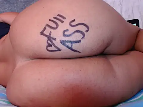 sexy-body22 online show from 11, 6, 2026