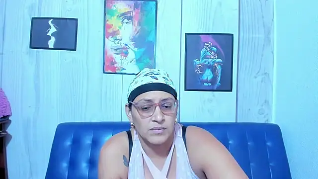 Snapshot of Miss_Bobbiess chatting on 11, 7, 2026 Miss Bobbiess online show from 11, 7, 2026