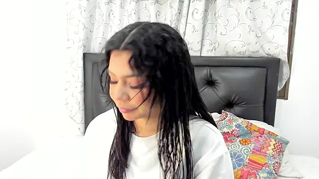 Snapshot of Nathy_Pelaez chatting on 9, 6, 2026 Nathy Pelaez online show from 9, 6, 2026