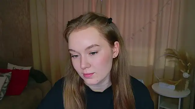 Snapshot of ValeriSunny chatting on 23, 5, 2026 ValeriSunny online show from 23, 5, 2026