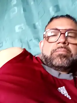 Snapshot of CarlossexVen chatting on 25, 4, 2026 CarlossexVen online show from 25, 4, 2026